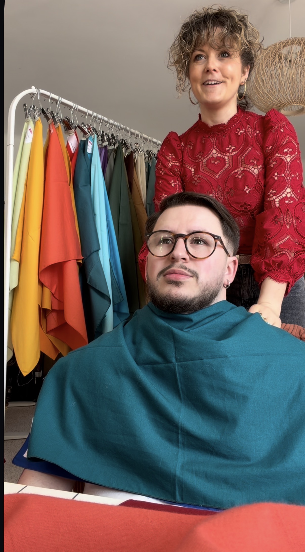 Séance de colorimétrie avec Clotilde, conseillère en image dans le Finistère